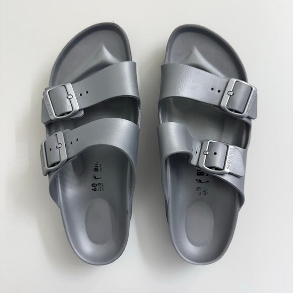 Birkenstock Arizona Sandals 2 Strap Foam Metallic Silver Casual Minimalist Sz 40 - Picture 1 of 6
